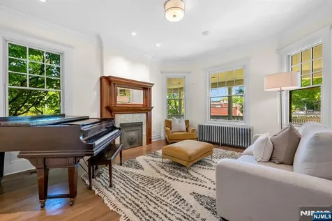 640 Ridgewood Avenue Ridgewood NJ 07450