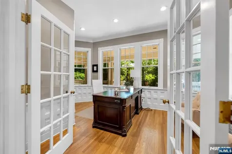 640 Ridgewood Avenue Ridgewood NJ 07450