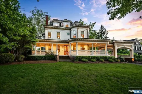 640 Ridgewood Avenue Ridgewood NJ 07450