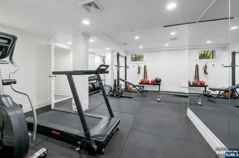 640 Ridgewood Avenue Ridgewood NJ 07450