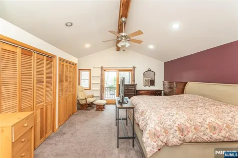 47 Laurel Drive Wayne NJ 07470