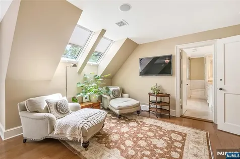 259 Indian Trail Drive Franklin Lakes NJ 07417