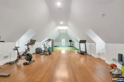 259 Indian Trail Drive Franklin Lakes NJ 07417
