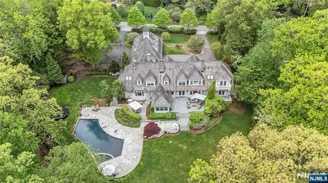 259 Indian Trail Drive Franklin Lakes NJ 07417