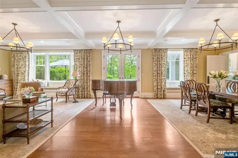 259 Indian Trail Drive Franklin Lakes NJ 07417
