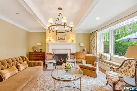 259 Indian Trail Drive Franklin Lakes NJ 07417