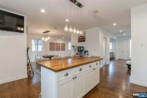 179 5th Street Cresskill NJ 07626