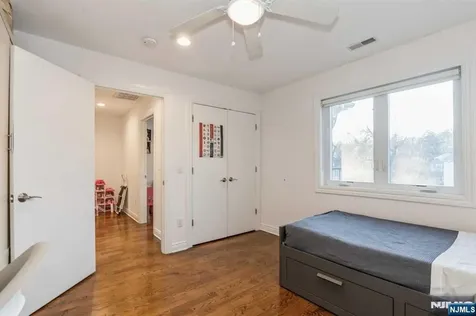 179 5th Street Cresskill NJ 07626