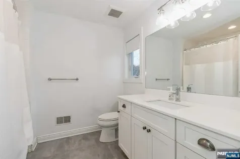 179 5th Street Cresskill NJ 07626