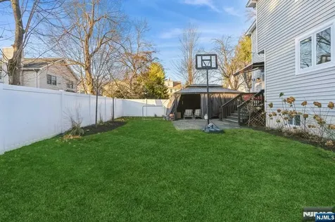 179 5th Street Cresskill NJ 07626