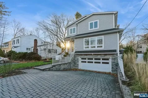 179 5th Street Cresskill NJ 07626