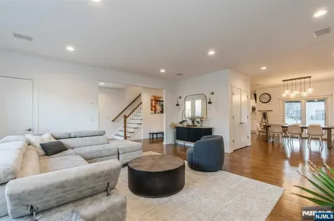 179 5th Street Cresskill NJ 07626