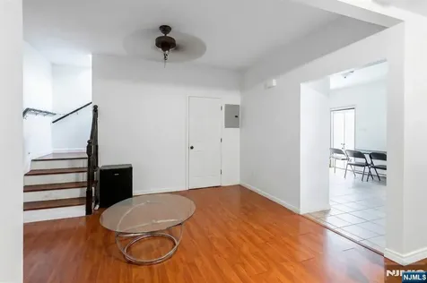 76 4th Street Paterson NJ 07522