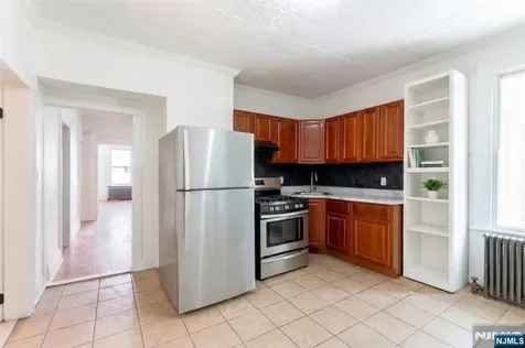76 4th Street Paterson NJ 07522