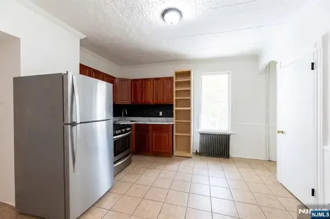 76 4th Street Paterson NJ 07522