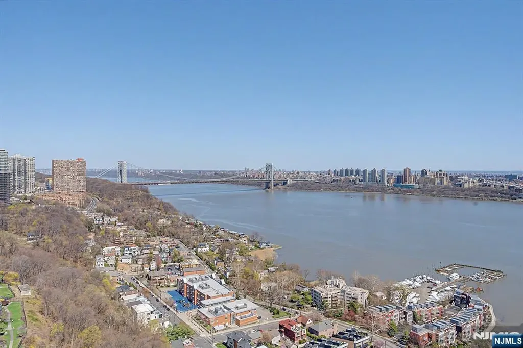 5 Horizon Fort Lee NJ 07024