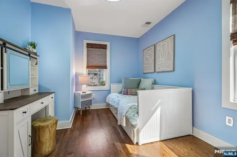 20 Edgewood Road Glen Ridge NJ 07028