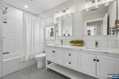 20 Edgewood Road Glen Ridge NJ 07028