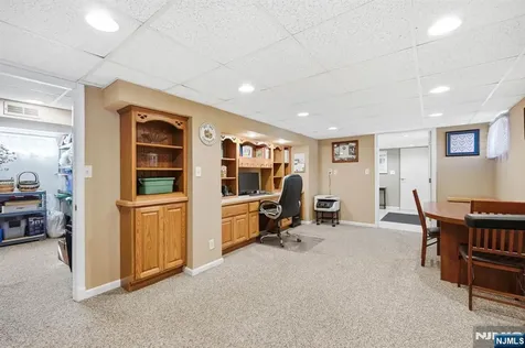 165 Page Drive Oakland NJ 07436