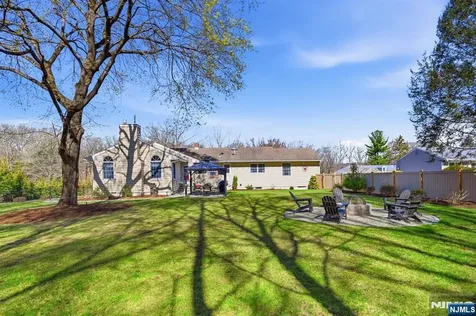 165 Page Drive Oakland NJ 07436