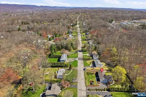 165 Page Drive Oakland NJ 07436
