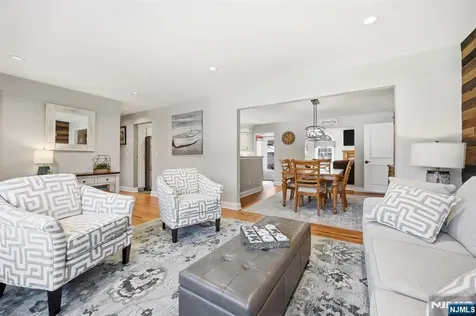 165 Page Drive Oakland NJ 07436