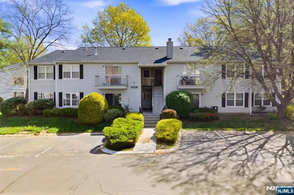 102 Morgan Place East Brunswick NJ 08816