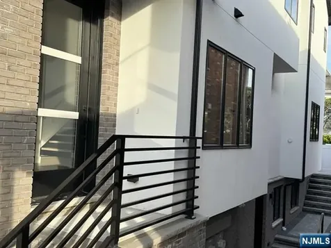 207 4th Street Palisades Park NJ 07650