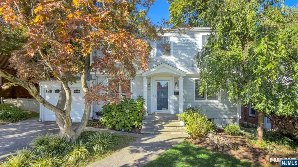 89 Surrey Lane Tenafly NJ 07670