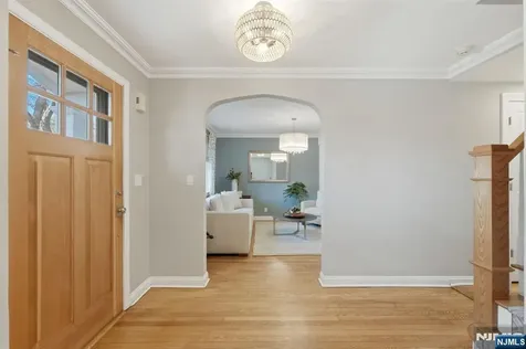 89 Surrey Lane Tenafly NJ 07670