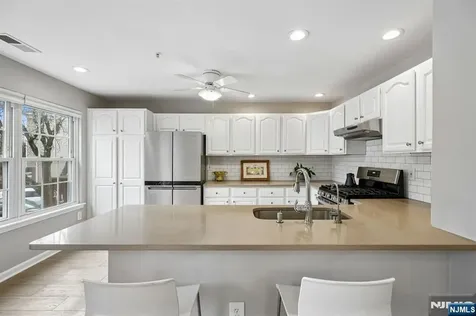 55 Greenbrook Drive Bloomfield NJ 07003