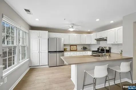 55 Greenbrook Drive Bloomfield NJ 07003