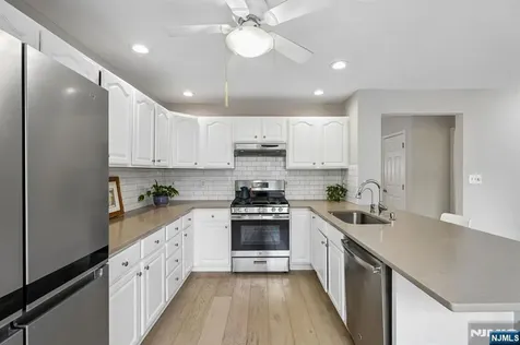 55 Greenbrook Drive Bloomfield NJ 07003