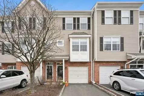 55 Greenbrook Drive Bloomfield NJ 07003