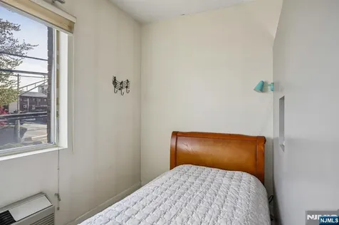 399 11th Street Palisades Park NJ 07650
