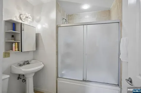 399 11th Street Palisades Park NJ 07650