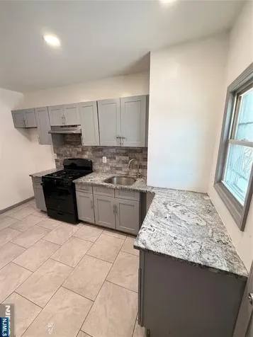 133 Mallory Avenue Jersey City NJ 07304