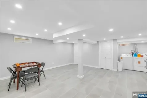 136 E Clinton Avenue Bergenfield NJ 07621