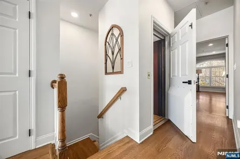 18 Lydia Drive Guttenberg NJ 07093
