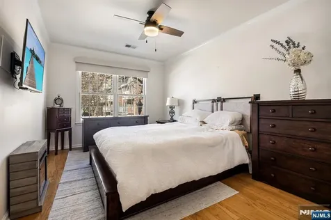 18 Lydia Drive Guttenberg NJ 07093