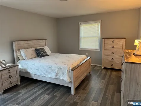 1 Ashcroft Lane Berkeley NJ 08757