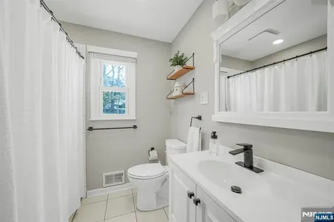 21 Joseph Place Wayne NJ 07470