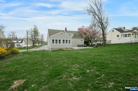 21 Joseph Place Wayne NJ 07470