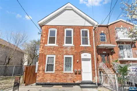 435 17th Street Newark NJ 07103