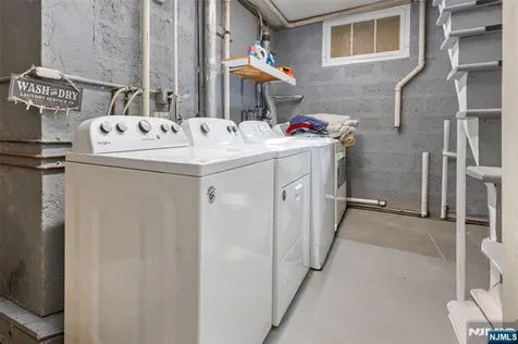632 Chase Avenue Lyndhurst NJ 07071