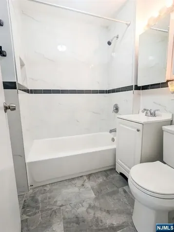 582 60th Street West New York NJ 07093