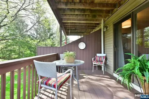 41 Litchult Lane Mahwah NJ 07430
