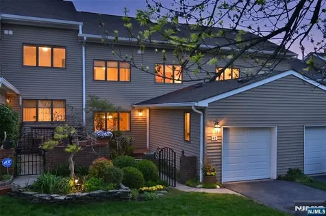 41 Litchult Lane Mahwah NJ 07430