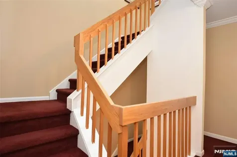 41 Litchult Lane Mahwah NJ 07430