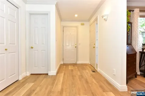 41 Litchult Lane Mahwah NJ 07430